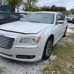2013 Chrysler 300C 3